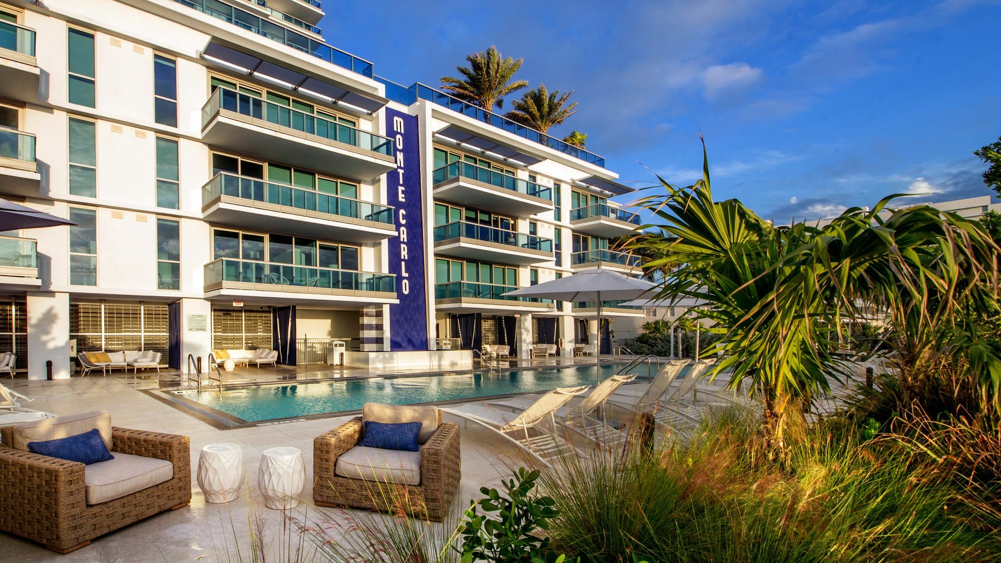 Cote D'Azur Ocean Apartments Miami Beach Exterior photo